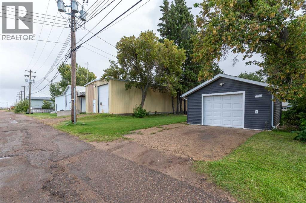 5412 51st Street, Lloydminster, Alberta  T9V 0P8 - Photo 28 - A2343717