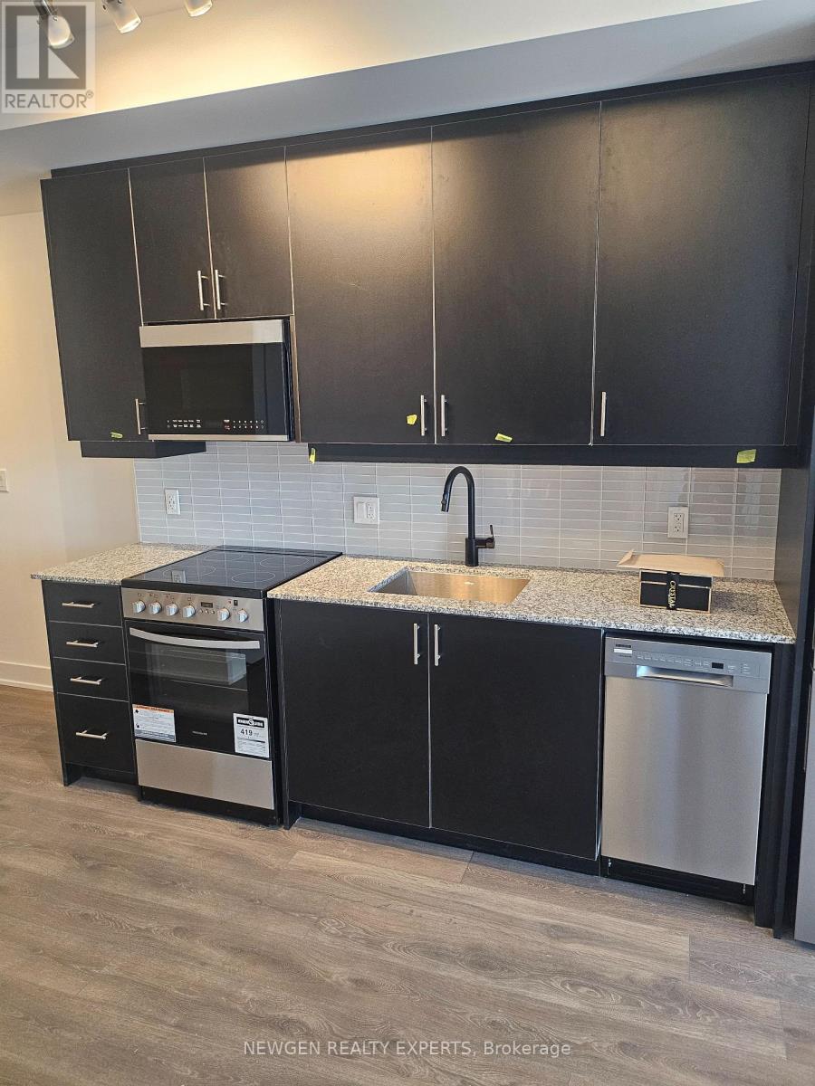 221 - 2333 Khalsa Gate, Oakville, Ontario  L6M 4J2 - Photo 3 - W13782994