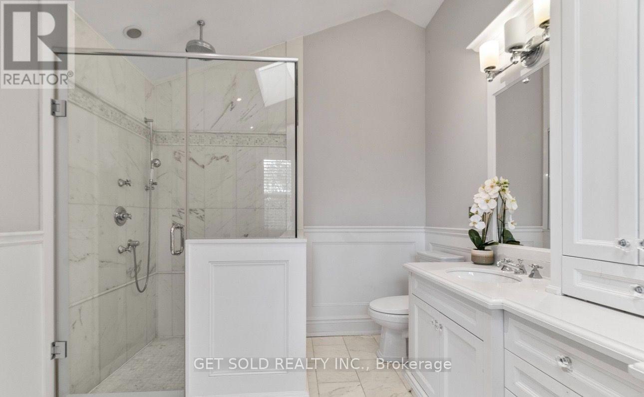 2552 Jarvis Street, Mississauga, Ontario  L5C 2P6 - Photo 22 - W13783002