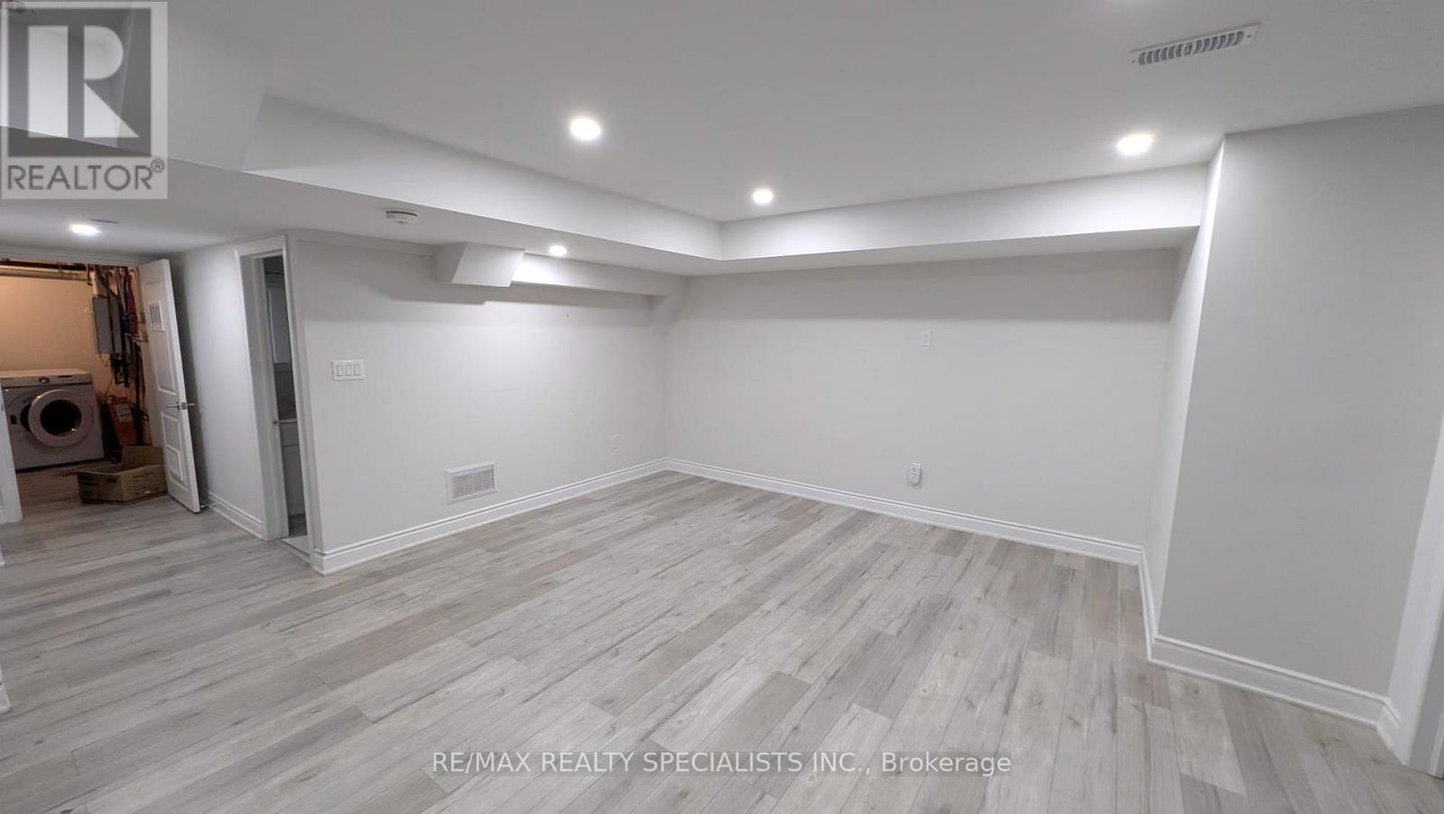 (Basement Apartment) - 62 Hubbell Road, Brampton, Ontario  L6Y 1P3 - Photo 2 - W13783008