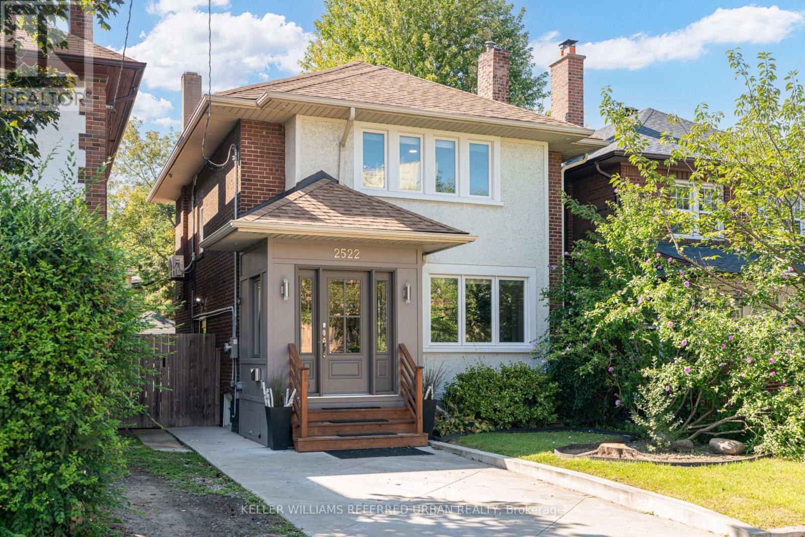 2522 LAKE SHORE BOULEVARD W, Toronto, Ontario