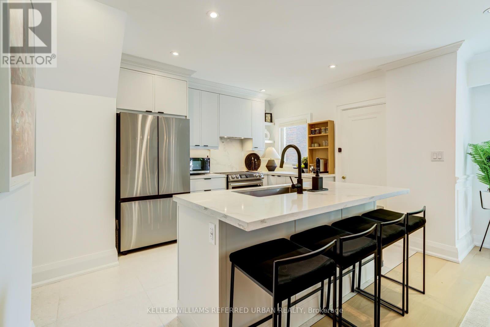 2522 Lake Shore Boulevard W, Toronto, Ontario  M8V 1E1 - Photo 12 - W13783016