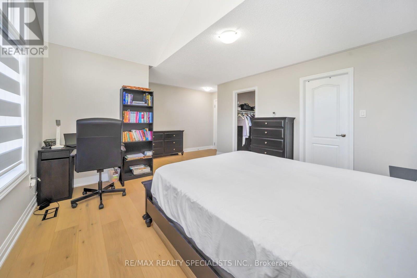 76 Midsummer Drive, Brampton, Ontario  L6P 3E4 - Photo 40 - W13783024