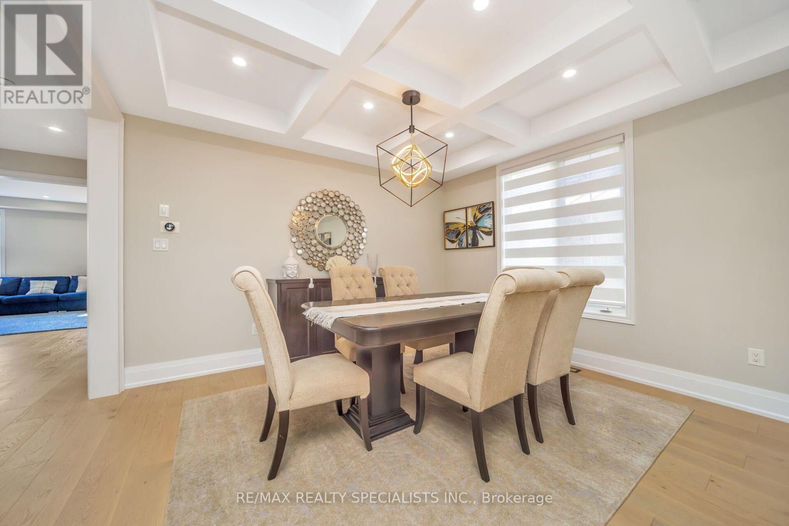 76 Midsummer Drive, Brampton, Ontario  L6P 3E4 - Photo 8 - W13783024