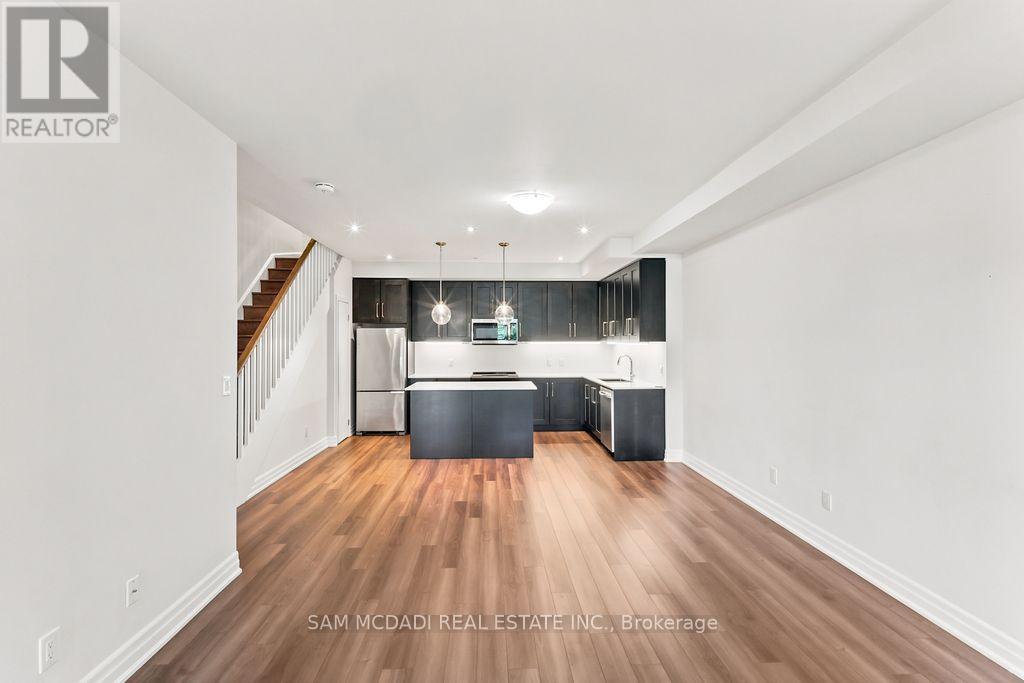 102 - 1180 Cawthra Road, Mississauga, Ontario  L5G 0A5 - Photo 4 - W13783032