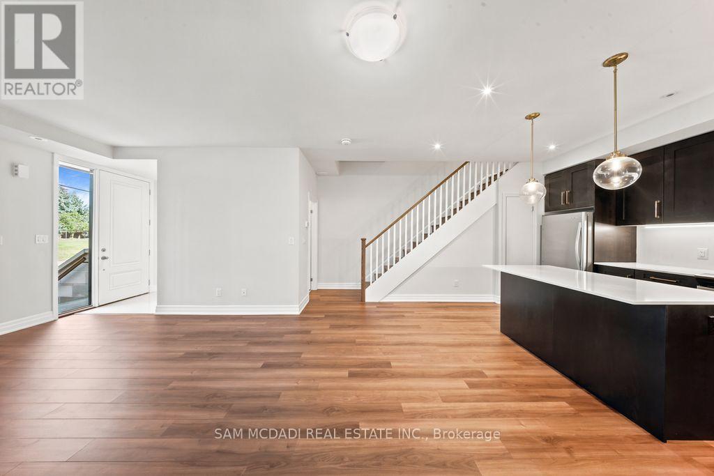 102 - 1180 Cawthra Road, Mississauga, Ontario  L5G 0A5 - Photo 7 - W13783032