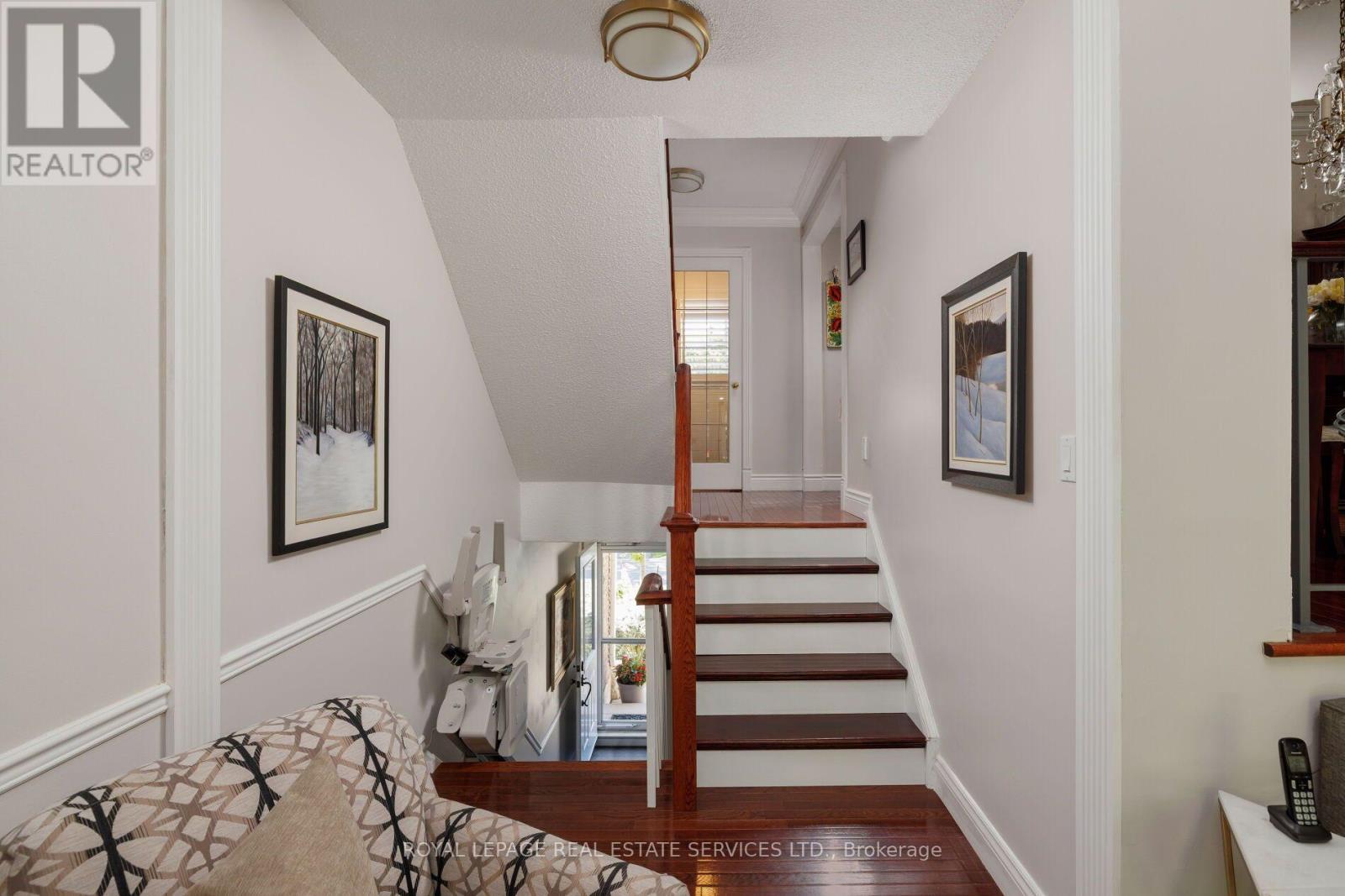2236 - 2236 Marine Drive, Oakville, Ontario  L6L 1C1 - Photo 4 - W13783040