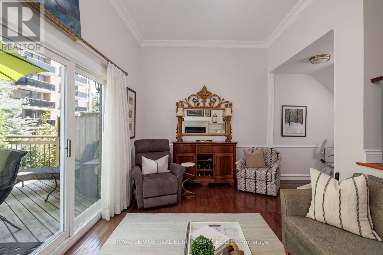 2236 - 2236 Marine Drive, Oakville, Ontario  L6L 1C1 - Photo 5 - W13783040