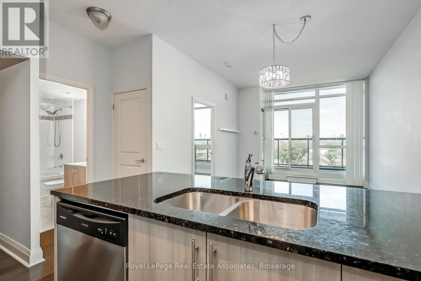 513 - 1185 The Queensway, Toronto, Ontario  M8Z 0C6 - Photo 10 - W13783052