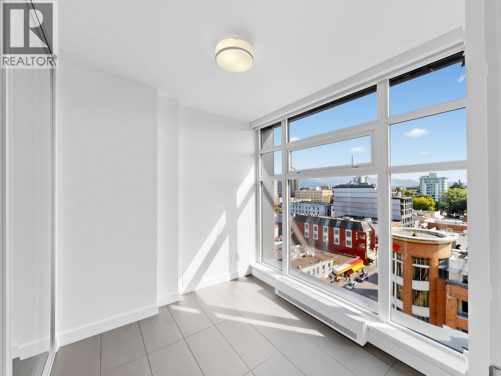 1608 188 Keefer Street, Vancouver, British Columbia  V6A 0E3 - Photo 10 - R3164974