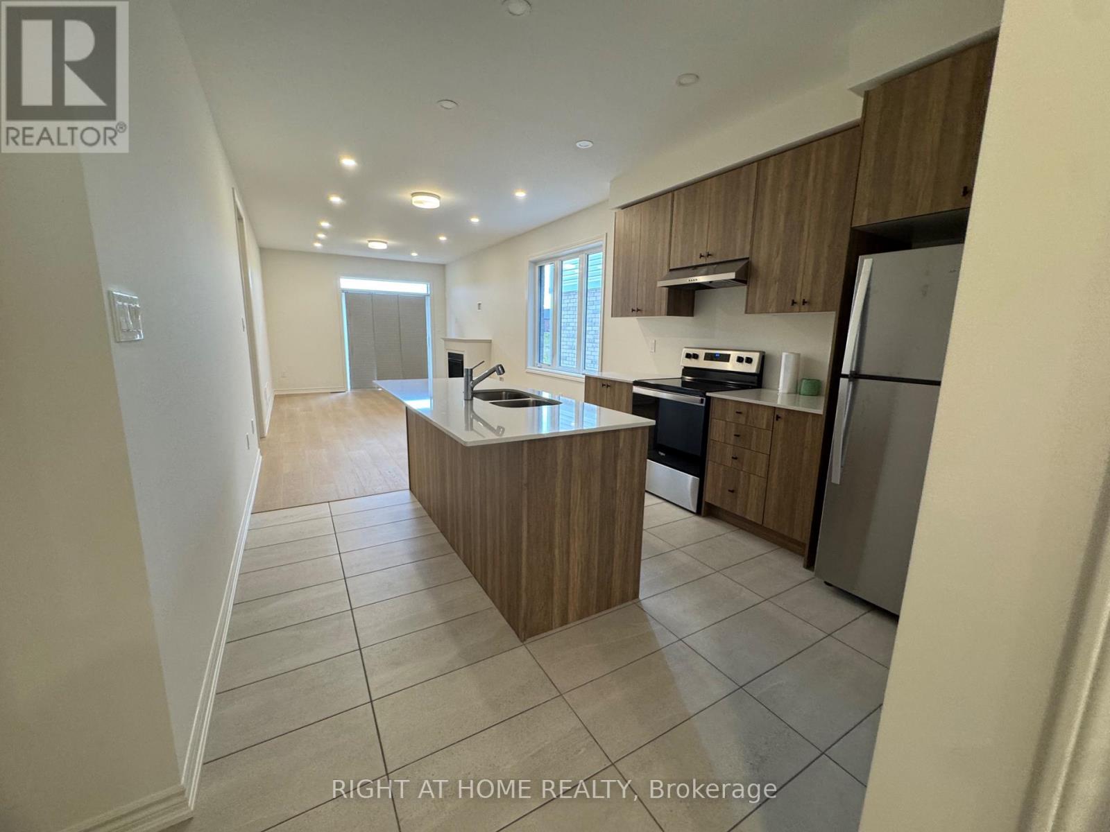 Main - 60 Debois Street, Kawartha Lakes, Ontario  K9V 6A9 - Photo 17 - X13782796