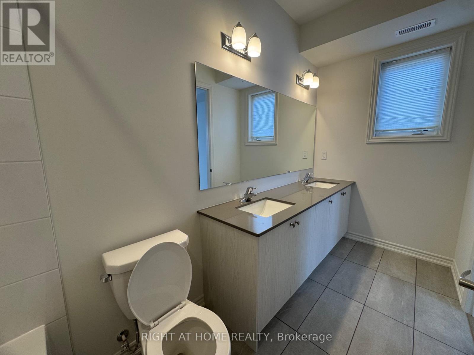 # B - 60 Debois Street, Kawartha Lakes, Ontario  K9V 6A9 - Photo 36 - X13783004