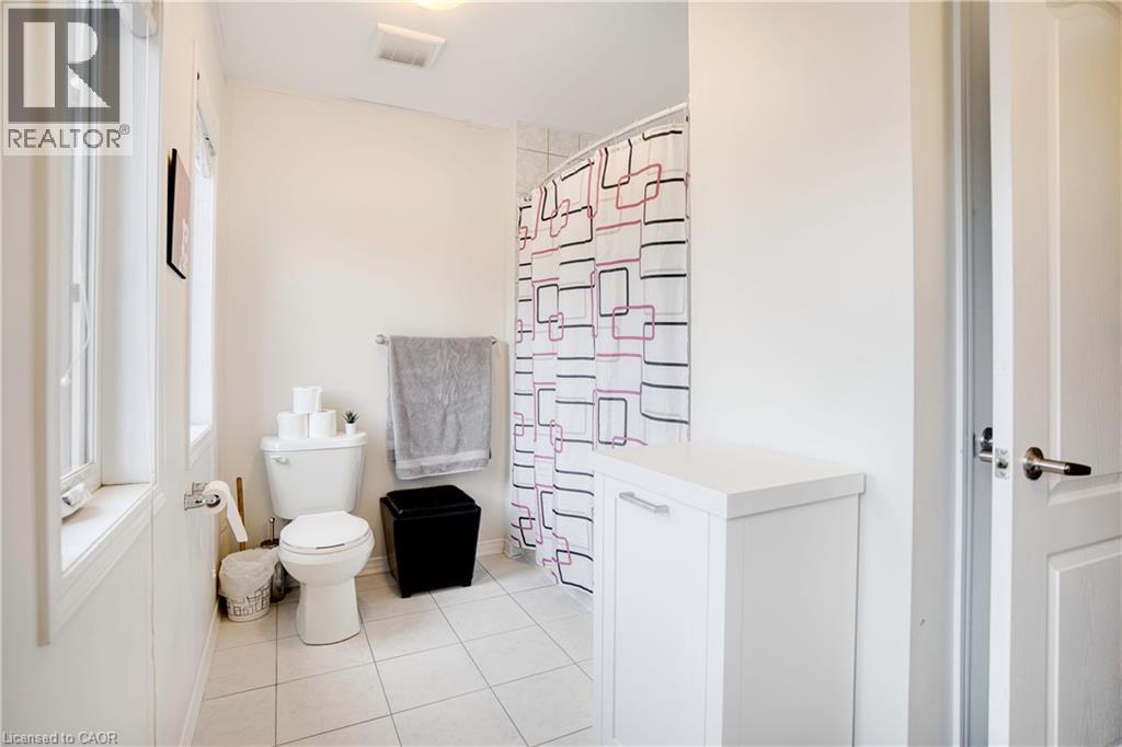 232 Bedrock Drive, 10th Line Shore, Ontario  L8J 0M2 - Photo 12 - 40863384