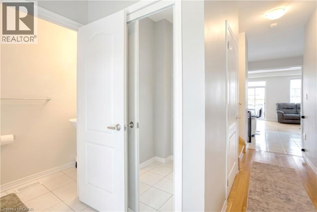 232 Bedrock Drive, 10th Line Shore, Ontario  L8J 0M2 - Photo 23 - 40863384