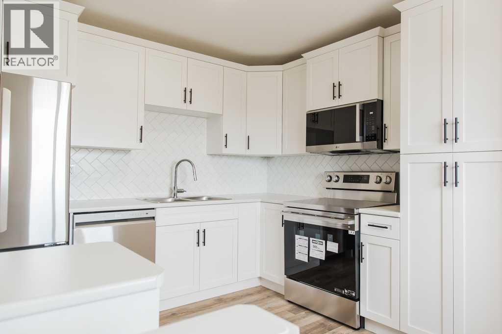 9525 114 Avenue, Clairmont, Alberta  T8X 0W7 - Photo 3 - A2343566