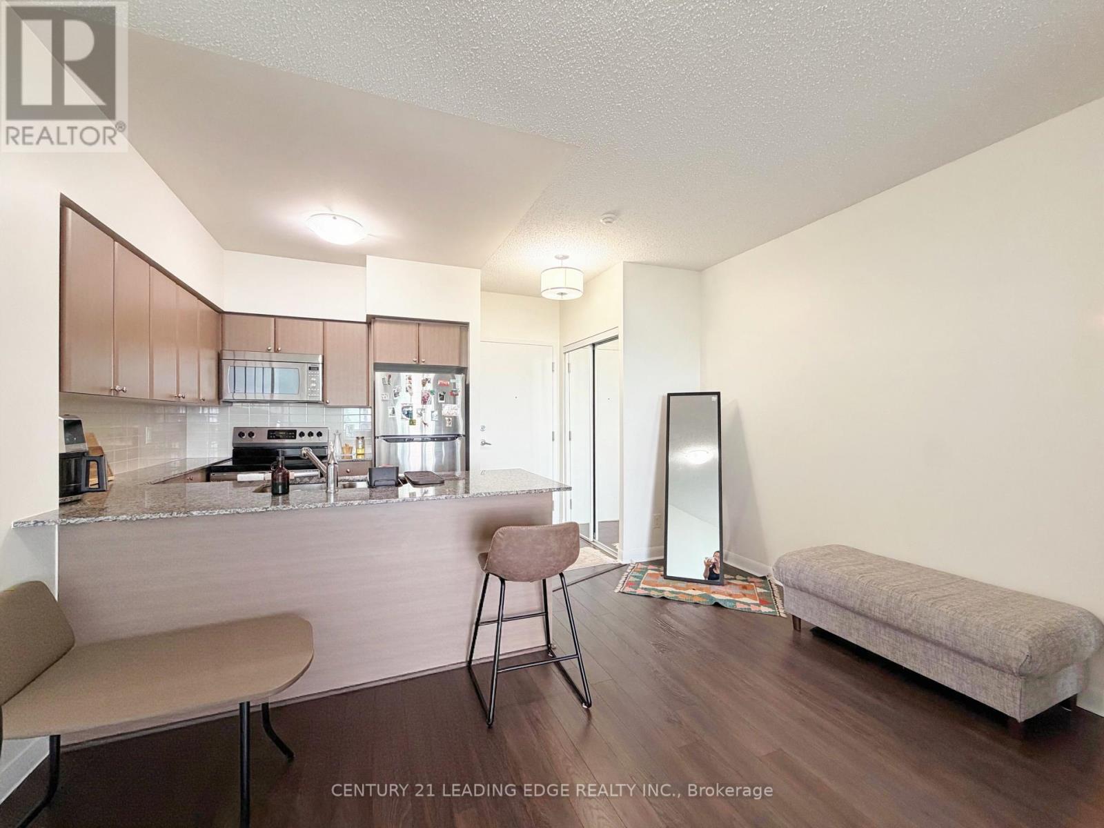 915 - 525 Wilson Avenue, Toronto, Ontario  M3H 0A7 - Photo 1 - C13782124