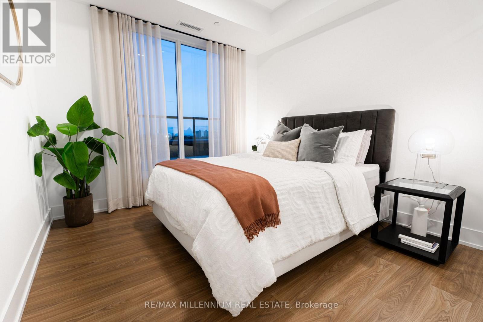 629 - 858 Dupont Street, Toronto, Ontario  M6G 0C1 - Photo 9 - W13774942