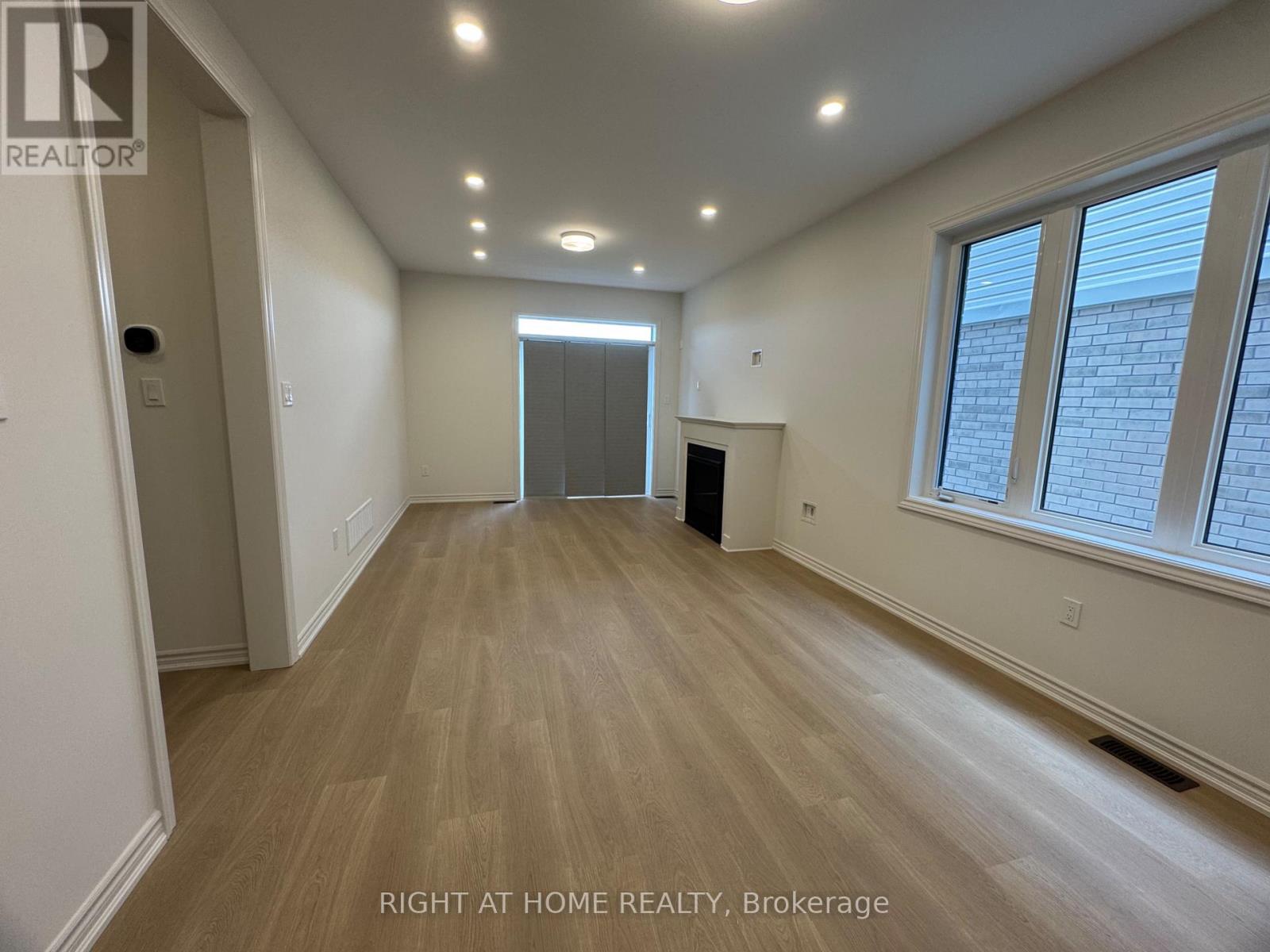 Main - 60 Debois Street, Kawartha Lakes, Ontario  K9V 6A9 - Photo 25 - X13782796