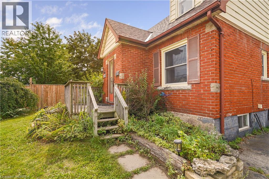 60 Park Road N, Brantford, Ontario  N3S 6T7 - Photo 4 - 40856602