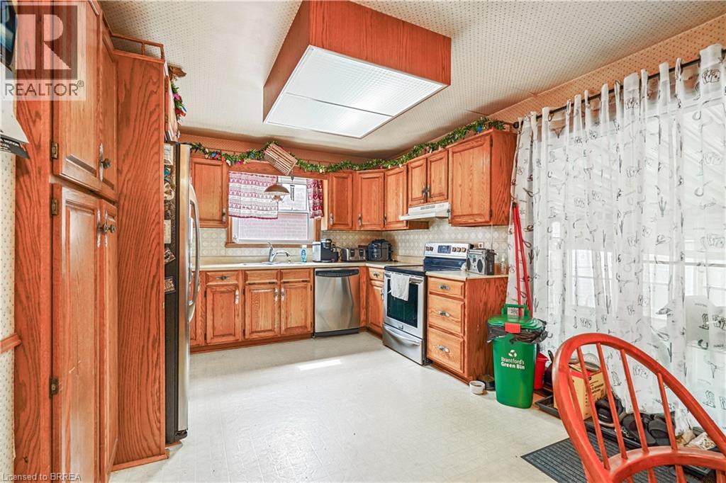 60 Park Road N, Brantford, Ontario  N3S 6T7 - Photo 11 - 40856602