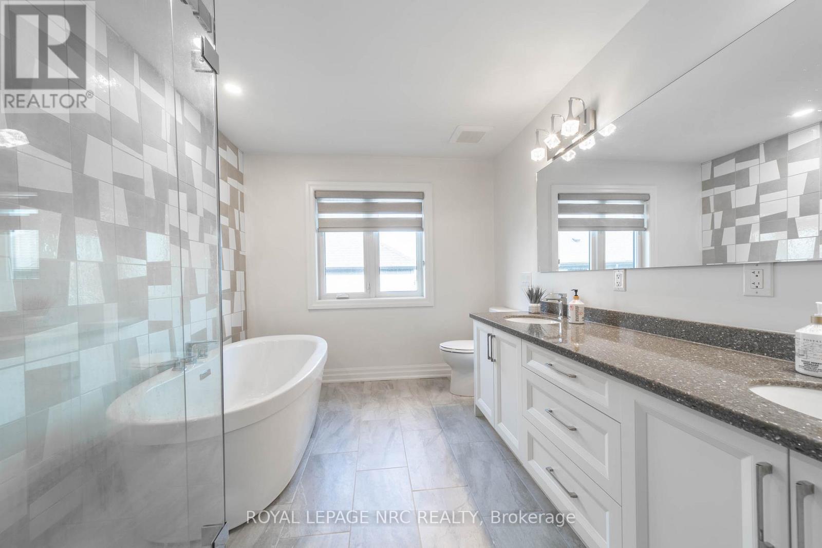 5 Autumn Avenue, Thorold (Rolling Meadows), Ontario  L2V 0B6 - Photo 17 - X13783112
