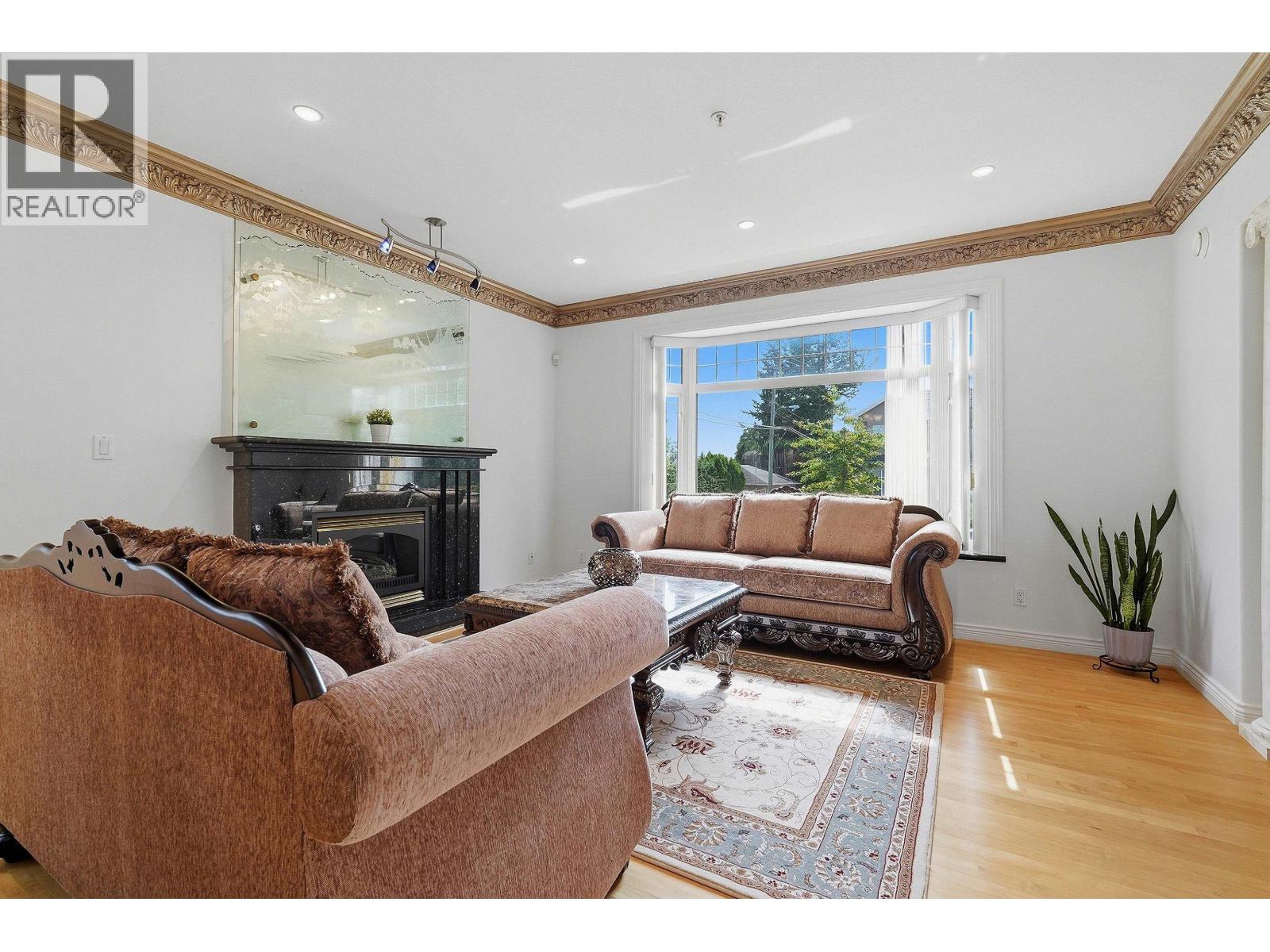 2763 E 53rd Avenue, Vancouver, British Columbia V5S 1W3 - Photo 8 - R3164917