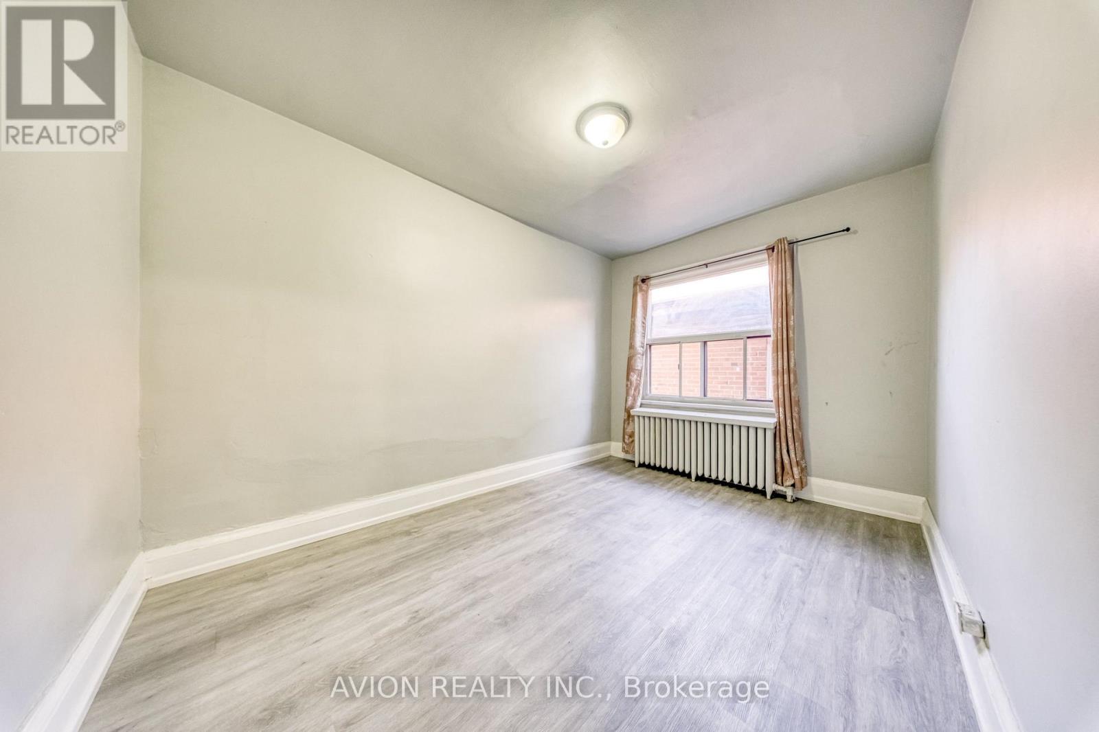 54 Ryerson Avenue, Toronto, Ontario  M5T 2P5 - Photo 19 - C13783068