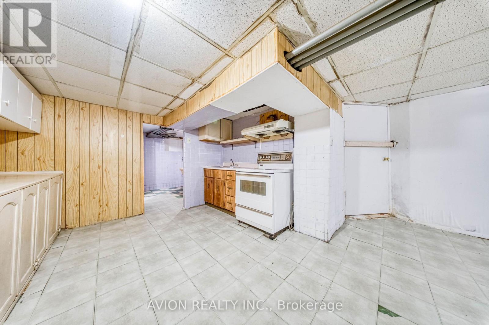 54 Ryerson Avenue, Toronto, Ontario  M5T 2P5 - Photo 30 - C13783068
