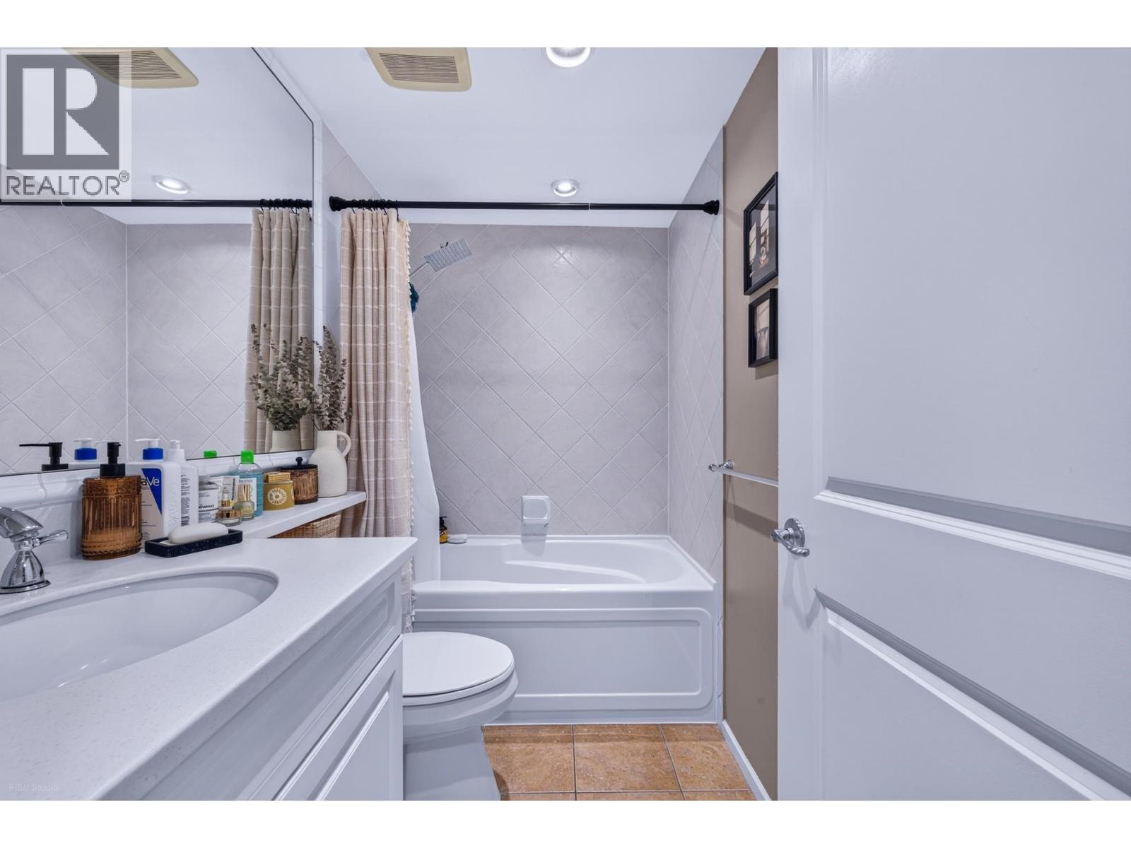 213 5770 Oak Street, Vancouver, British Columbia V6M 4M5 - Photo 18 - R3165305