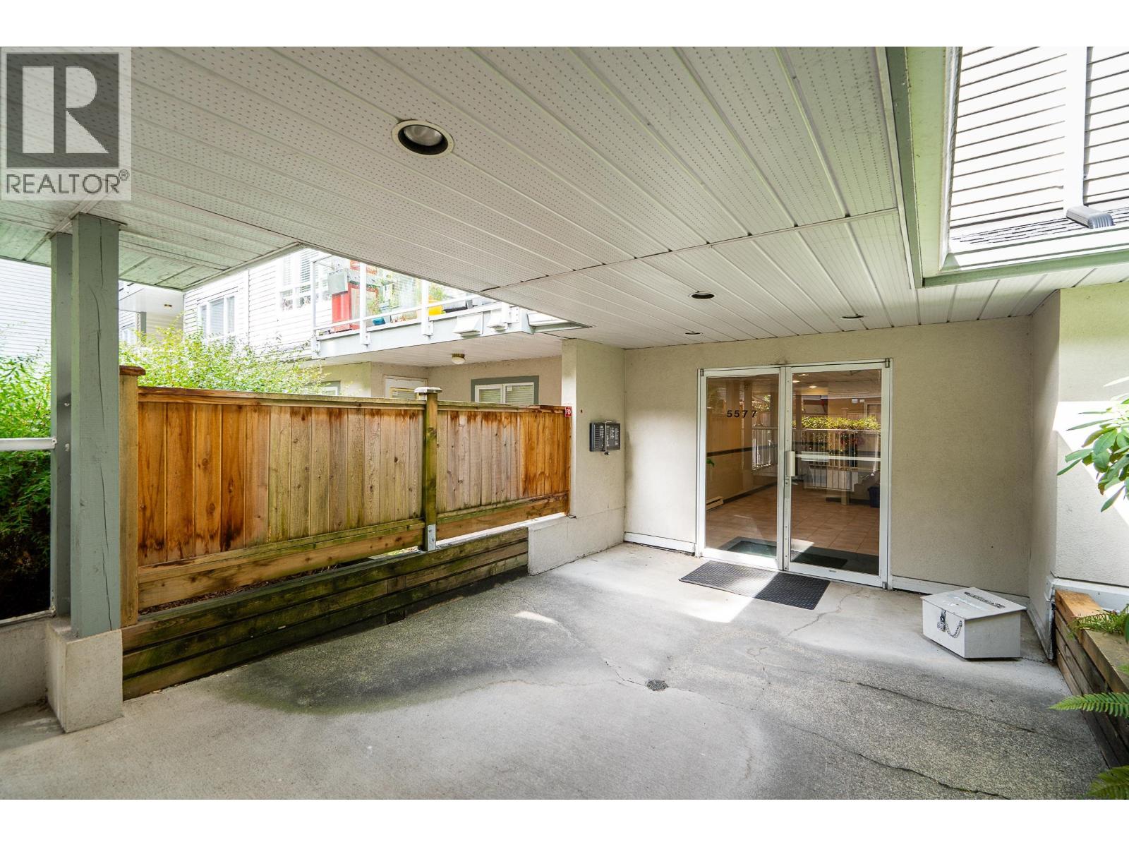 302 5577 Smith Avenue, Burnaby, British Columbia  V5H 2K7 - Photo 36 - R3165325