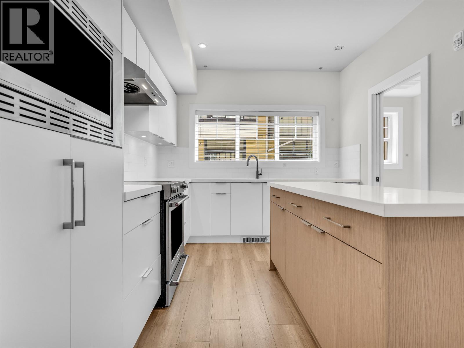 208 80 Elgin Street, Port Moody, British Columbia  V3H 0M6 - Photo 4 - R3165330