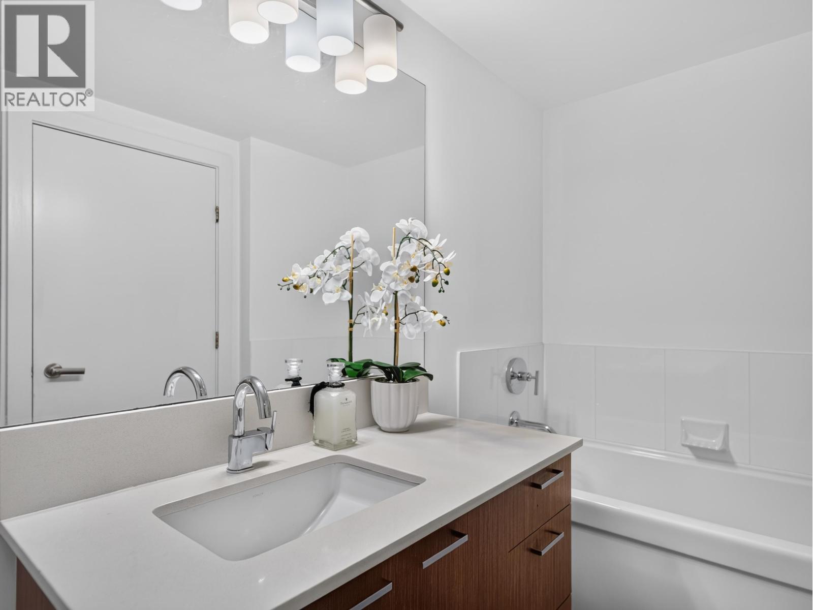 316 1330 Marine Drive, North Vancouver, British Columbia  V7L 2P7 - Photo 25 - R3165346