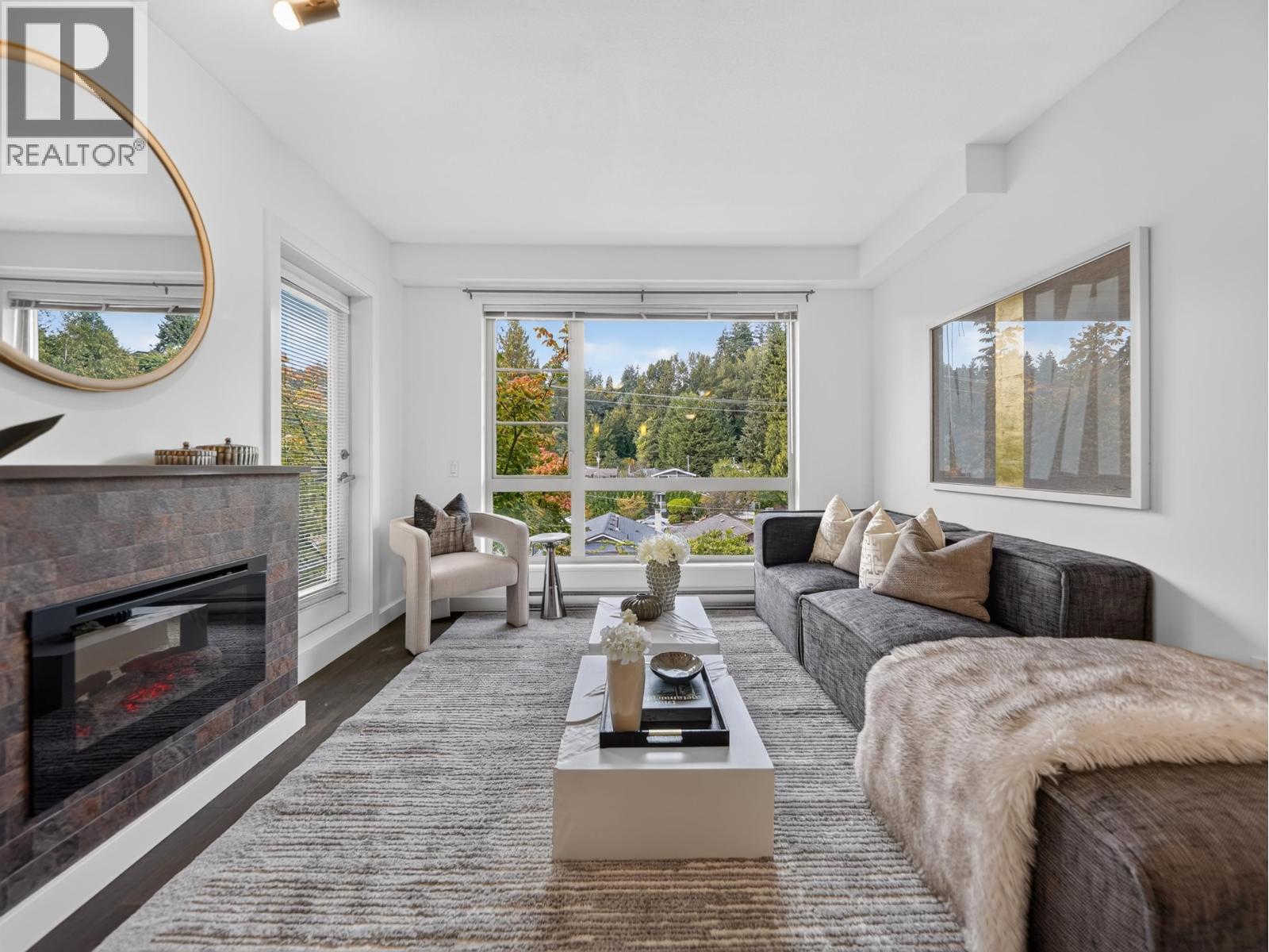 316 1330 Marine Drive, North Vancouver, British Columbia  V7L 2P7 - Photo 3 - R3165346
