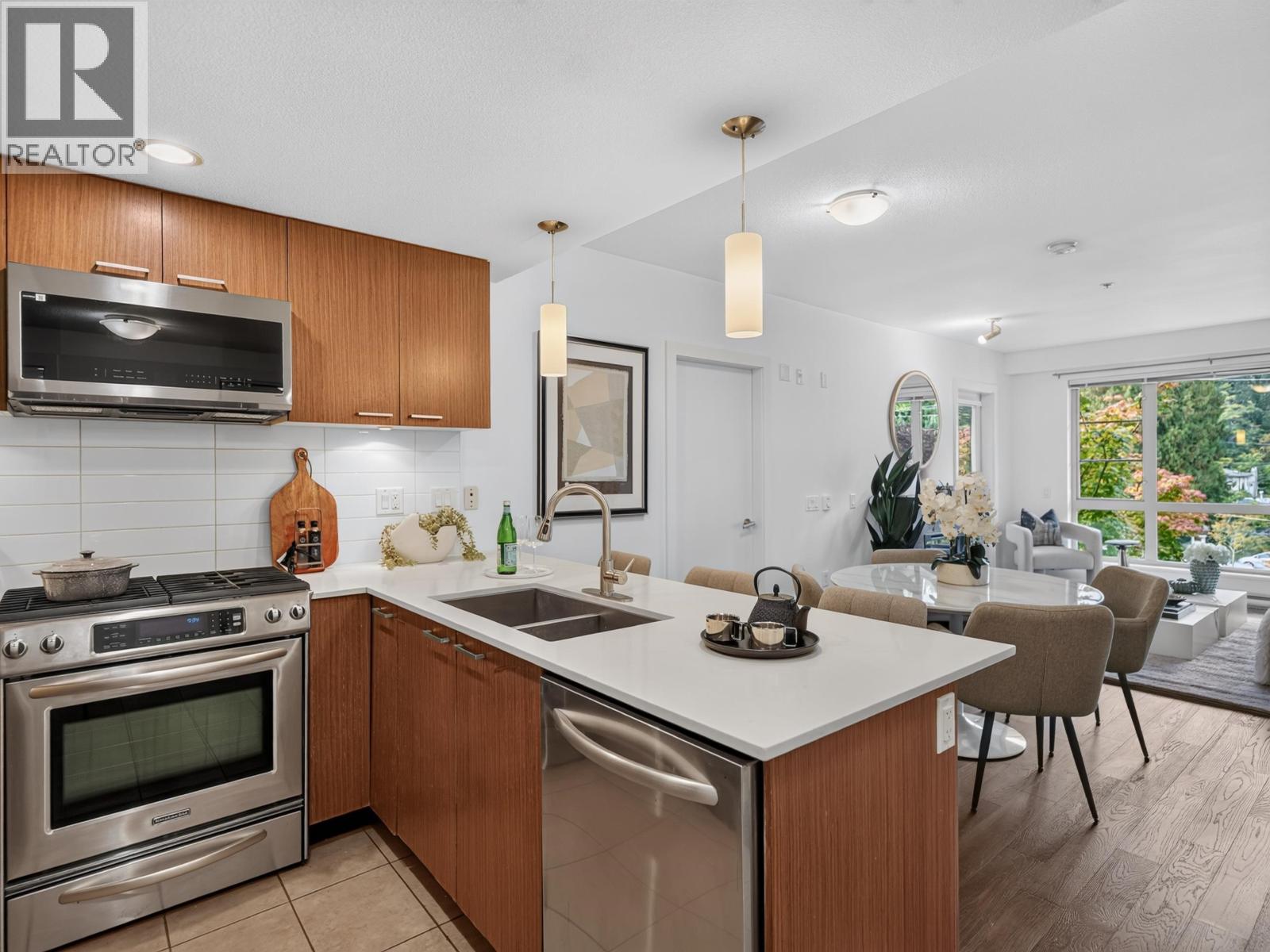 316 1330 Marine Drive, North Vancouver, British Columbia  V7L 2P7 - Photo 7 - R3165346
