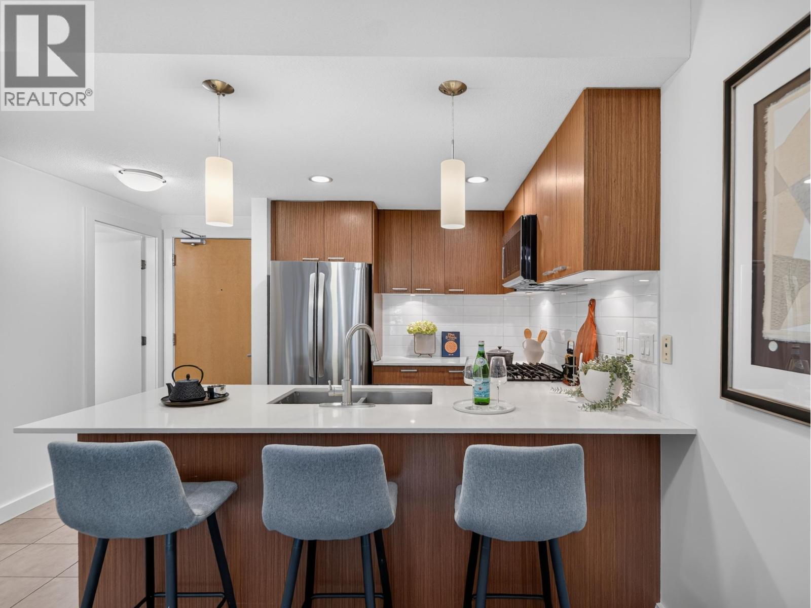 316 1330 Marine Drive, North Vancouver, British Columbia  V7L 2P7 - Photo 8 - R3165346
