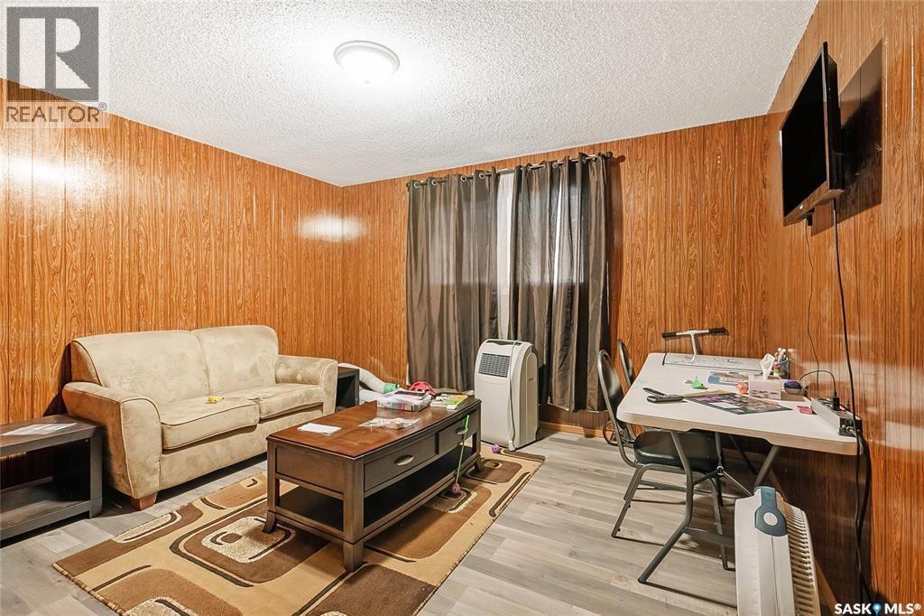 301 11 HIGHWAY photo 37