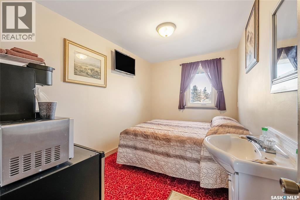 301 11 HIGHWAY photo 26