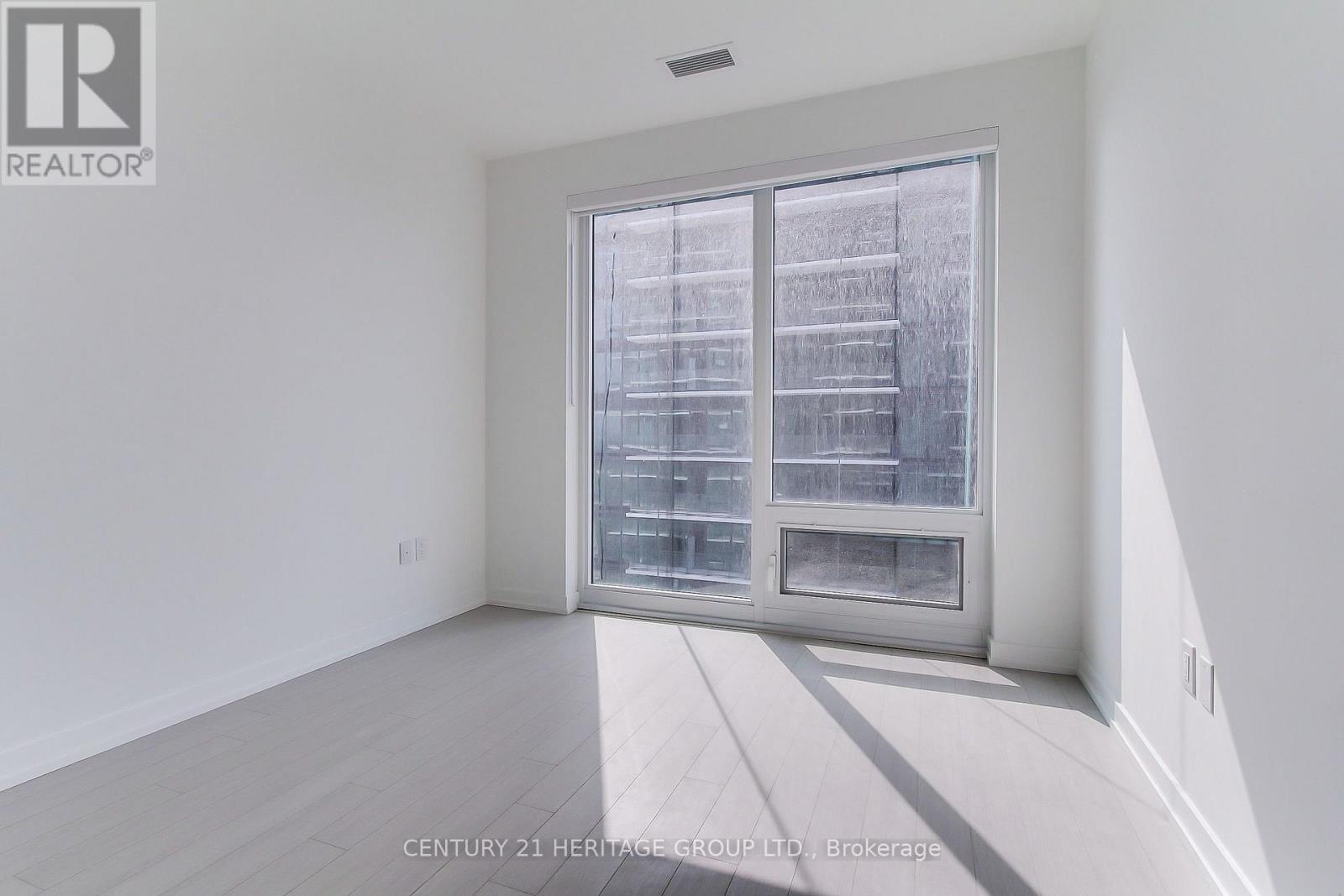 1819 - 4010 Eglinton Avenue, Toronto (Humber Heights), Ontario  M9A 0G5 - Photo 15 - W13783088