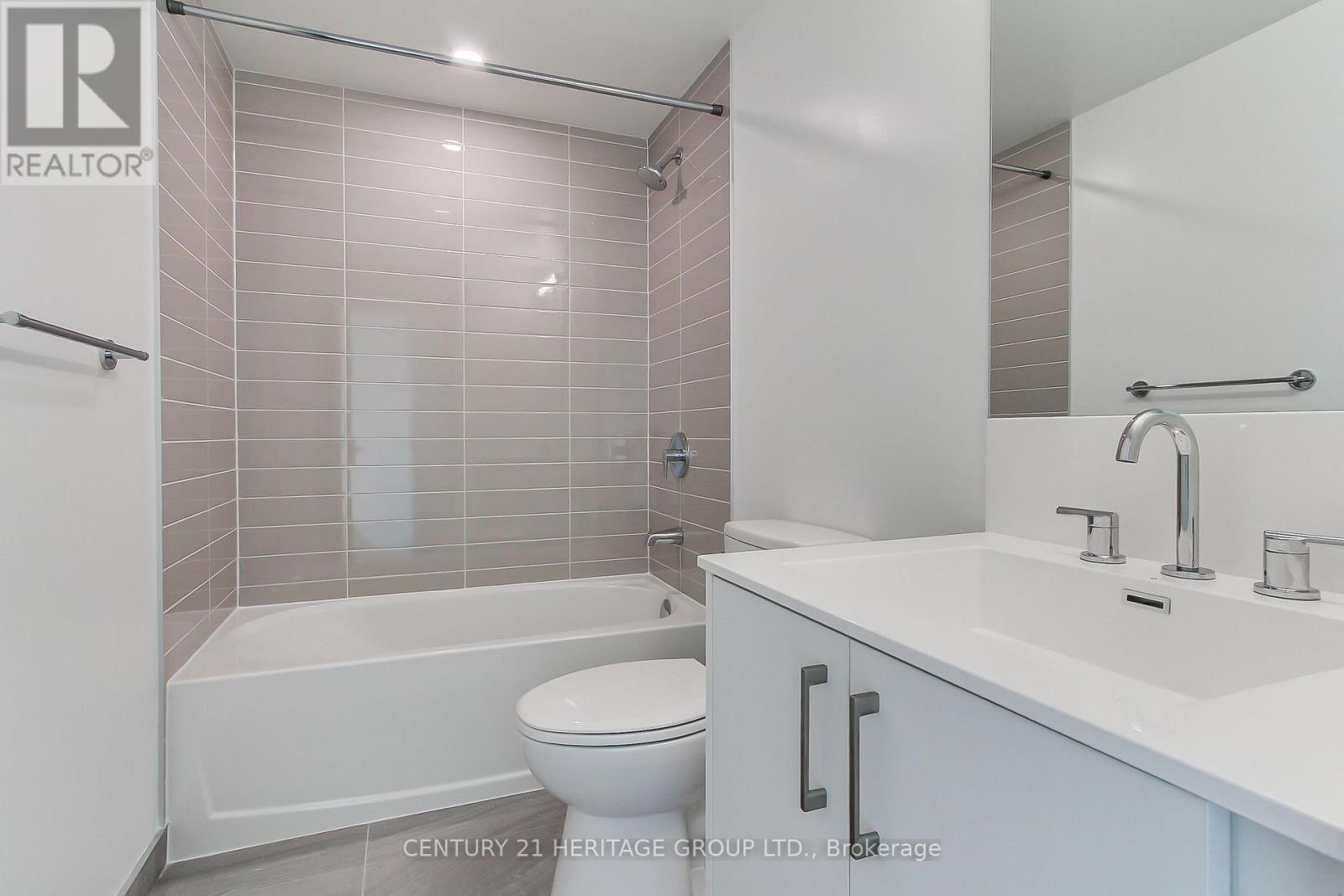 1819 - 4010 Eglinton Avenue, Toronto (Humber Heights), Ontario  M9A 0G5 - Photo 18 - W13783088