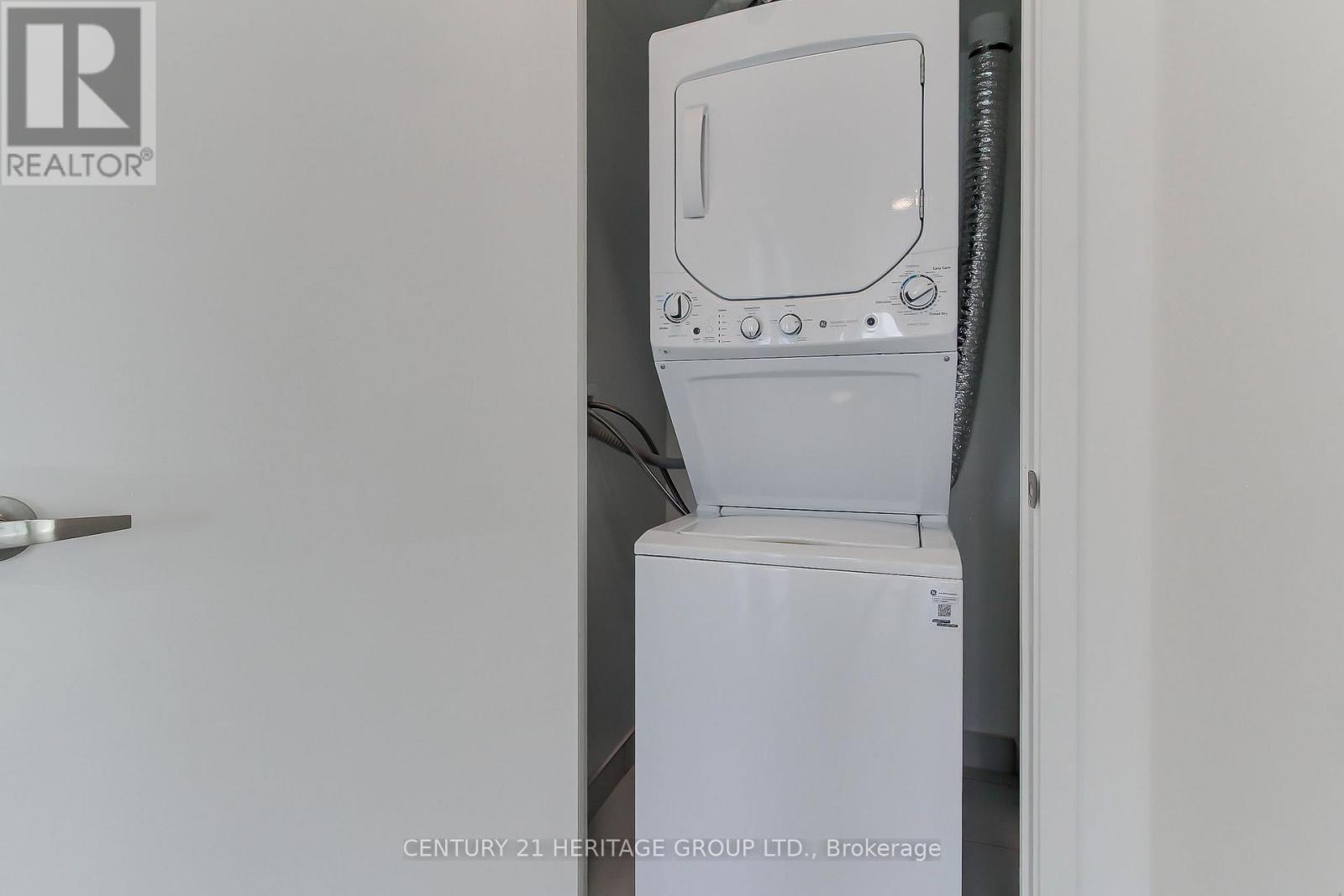 1819 - 4010 Eglinton Avenue, Toronto (Humber Heights), Ontario  M9A 0G5 - Photo 24 - W13783088