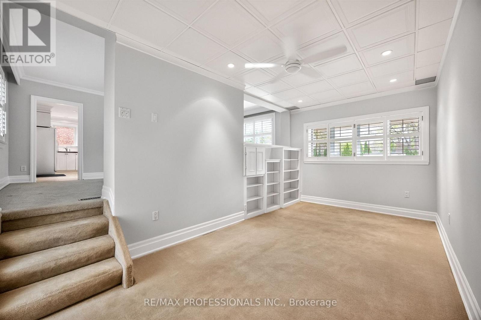27 Nottingham Drive, Toronto (Edenbridge-Humber Valley), Ontario  M9A 2W4 - Photo 19 - W13783096