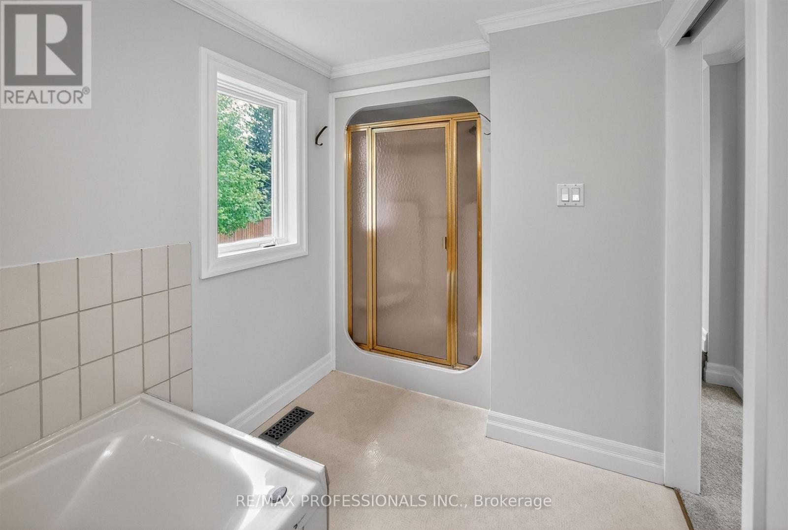 27 Nottingham Drive, Toronto (Edenbridge-Humber Valley), Ontario  M9A 2W4 - Photo 28 - W13783096