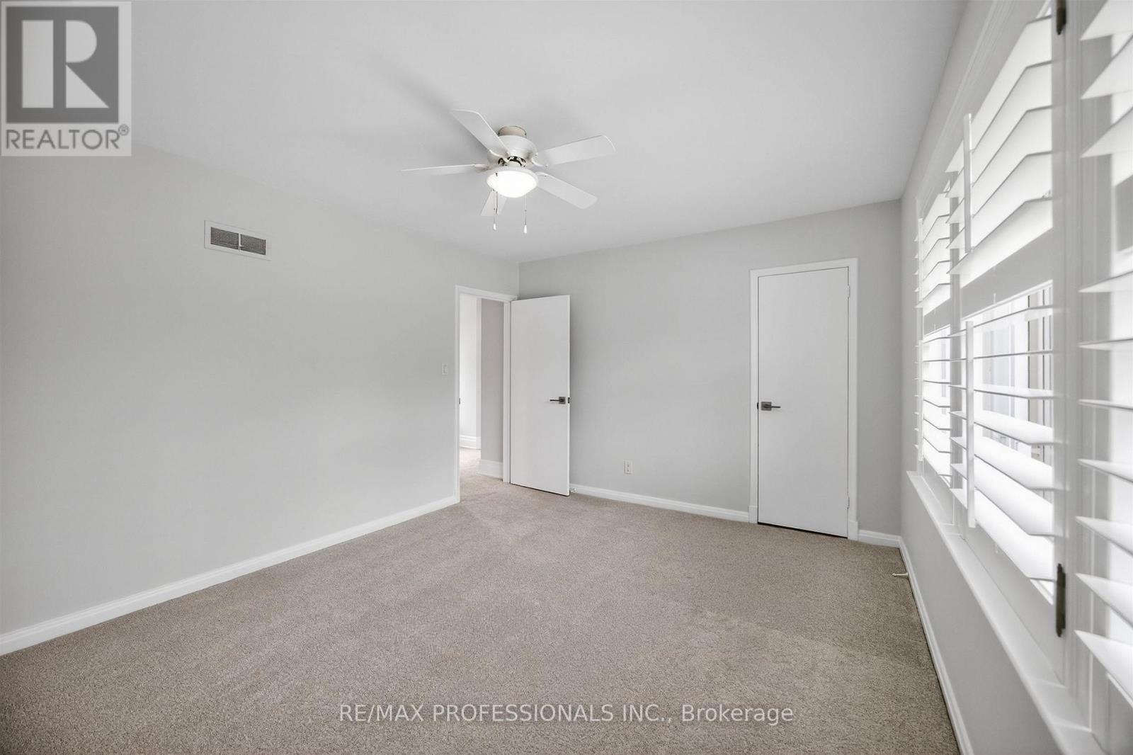 27 Nottingham Drive, Toronto (Edenbridge-Humber Valley), Ontario  M9A 2W4 - Photo 30 - W13783096