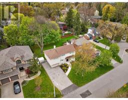 27 NOTTINGHAM DRIVE, Toronto, Ontario