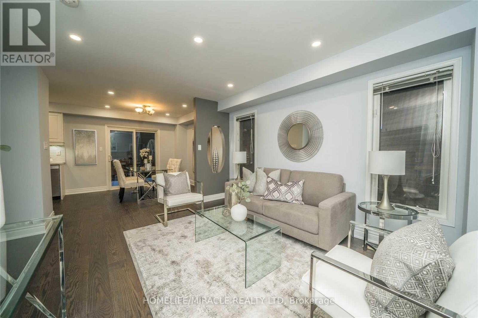 40 Trumpet Valley Boulevard, Brampton, Ontario  L7A 3N8 - Photo 4 - W13783110