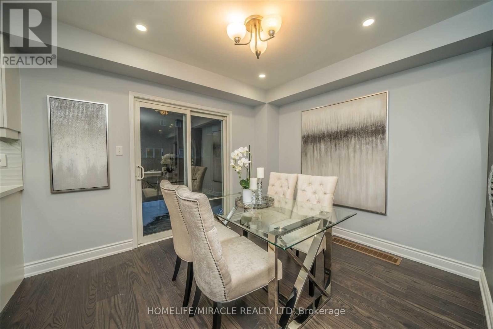 40 Trumpet Valley Boulevard, Brampton, Ontario  L7A 3N8 - Photo 5 - W13783110
