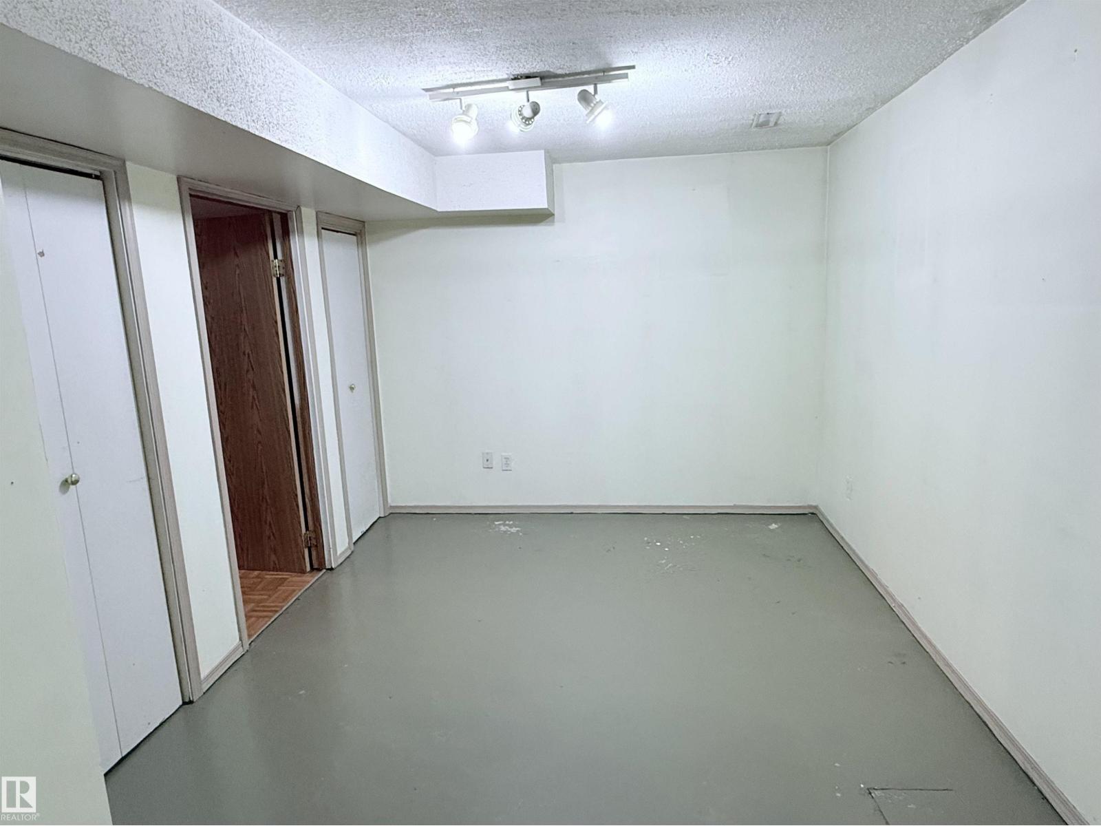 975 Millbourne Rd E Nw, Edmonton, Alberta  T6K 0T2 - Photo 49 - E4508672