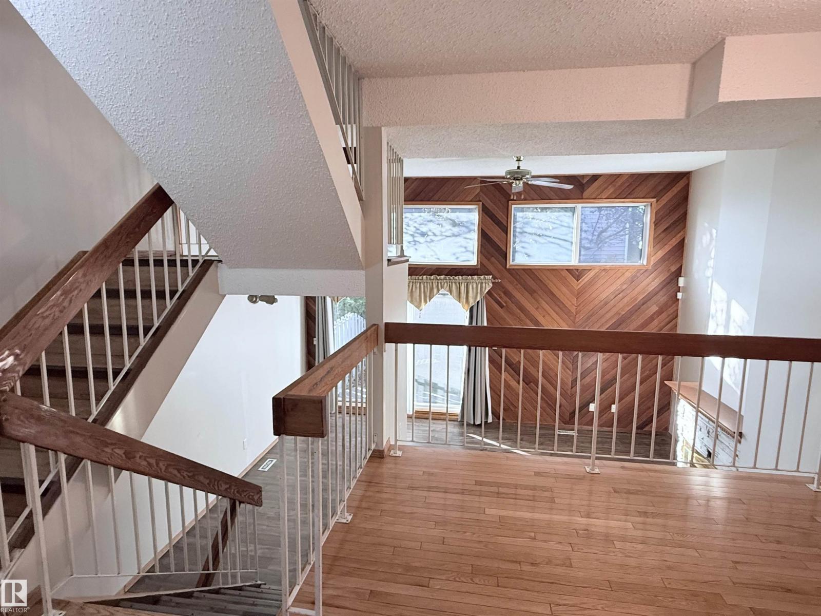 975 Millbourne Rd E Nw, Edmonton, Alberta  T6K 0T2 - Photo 9 - E4508672