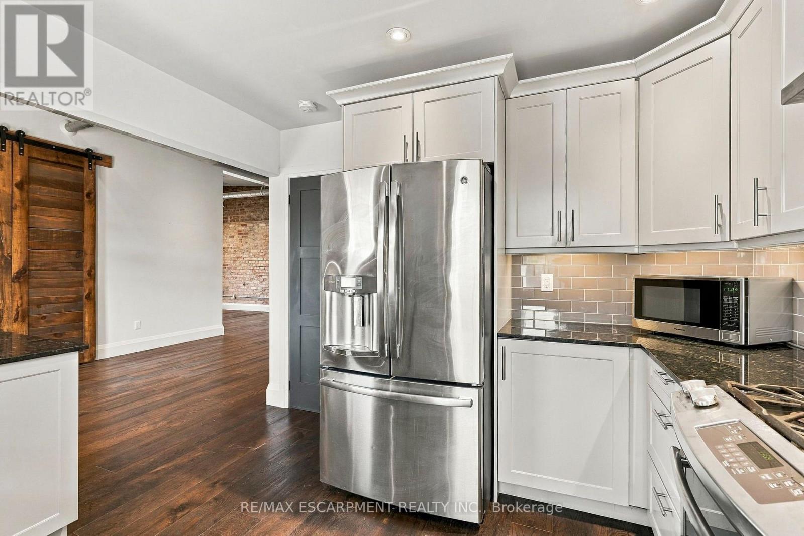 4 - 172 1/2 James Street N, Hamilton (Corktown), Ontario  L8R 2L1 - Photo 9 - X13783078