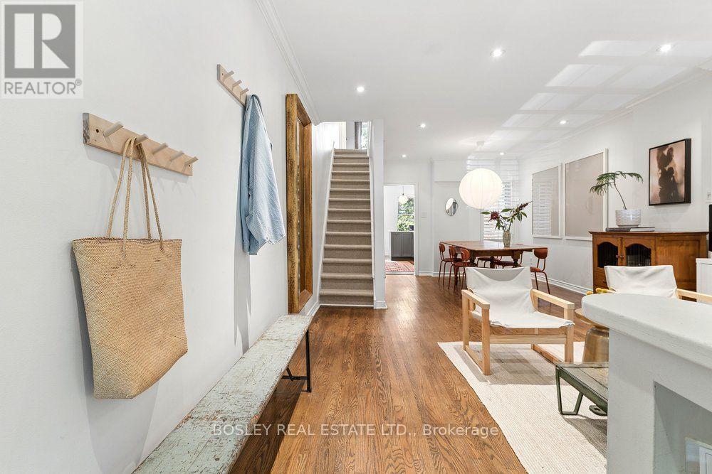 108 Coady Avenue, Toronto, Ontario  M4M 2Y8 - Photo 4 - E13780762